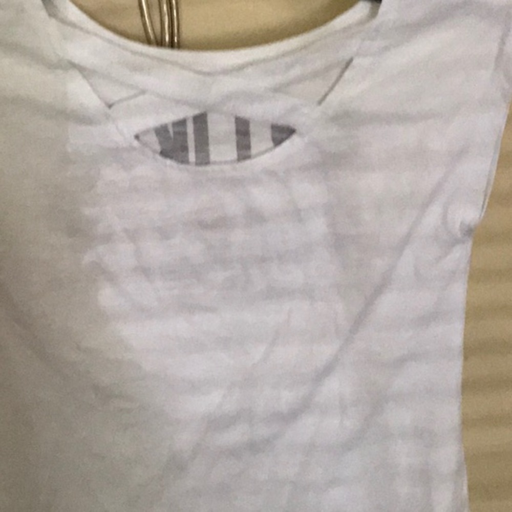 Shirt - Picture 2 of 2